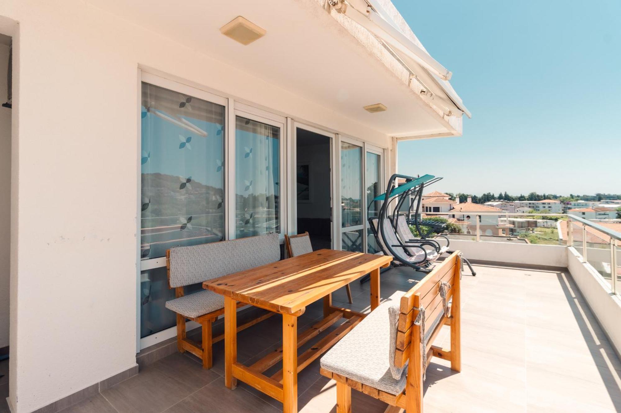 Apartments Fourroses Ulcinj Exterior photo